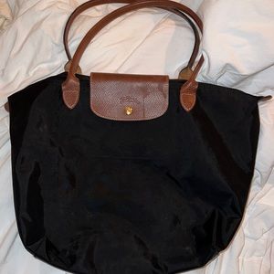 Black Longchamp tote